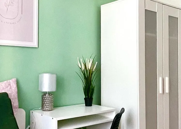 Beautiful In Brama Portowa - Center 旅馆 *